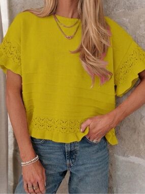 NWT Lace-Hem Short Sleeve Knit Top - Yellow SIZE XXL